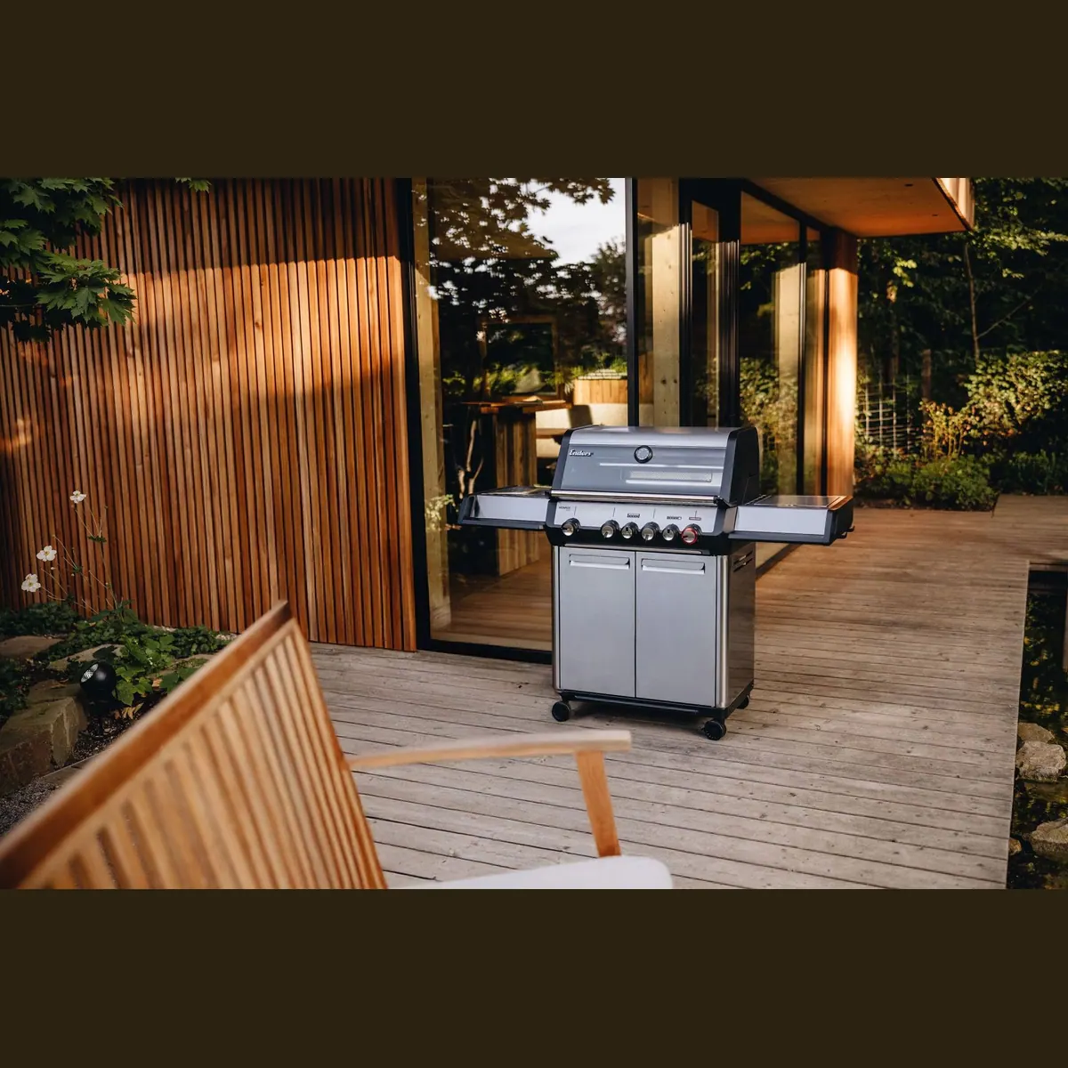 Enders Gasgrill Monroe Pro 4 SIKR TURBO, leistungsstark, langlebig, vielseitig 2