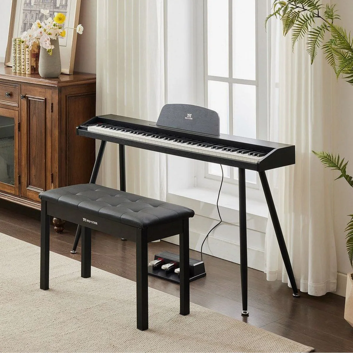 MUSTAR Digitalpiano 88 Tasten, anschlagdynamisch, inkl. Klavierbank & 3 Pedale — kompakt, vielseitig, mobil