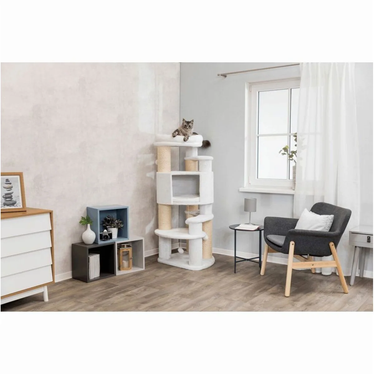 Trixie Kratzbaum XXL Zita, großzügige Liegeflächen, stabile Konstruktion, elegantes Design 4