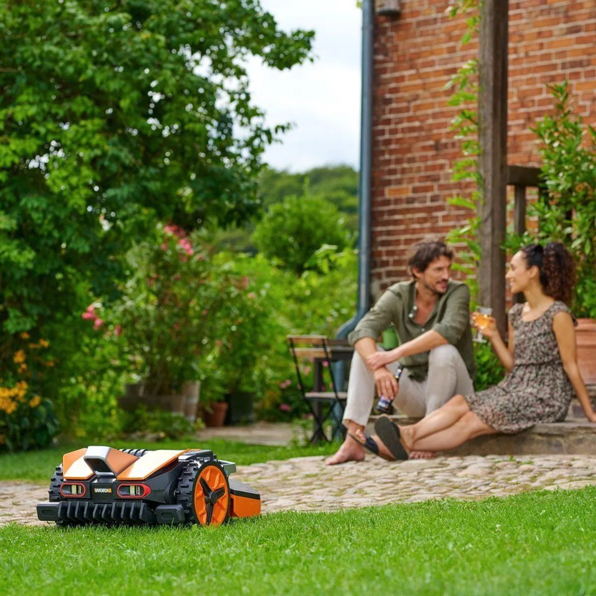 Worx Landroid Vision L1300 Mähroboter, intelligente Hindernisvermeidung, bis 1300 m² Rasenfläche 3
